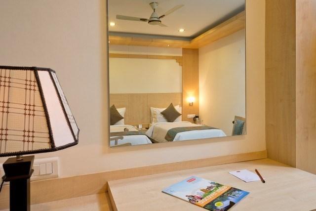 Hotel Southern Grand Vijayawāda Esterno foto