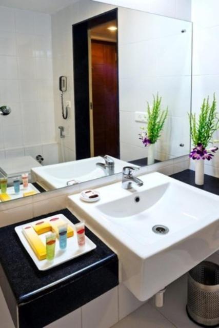 Hotel Southern Grand Vijayawāda Camera foto